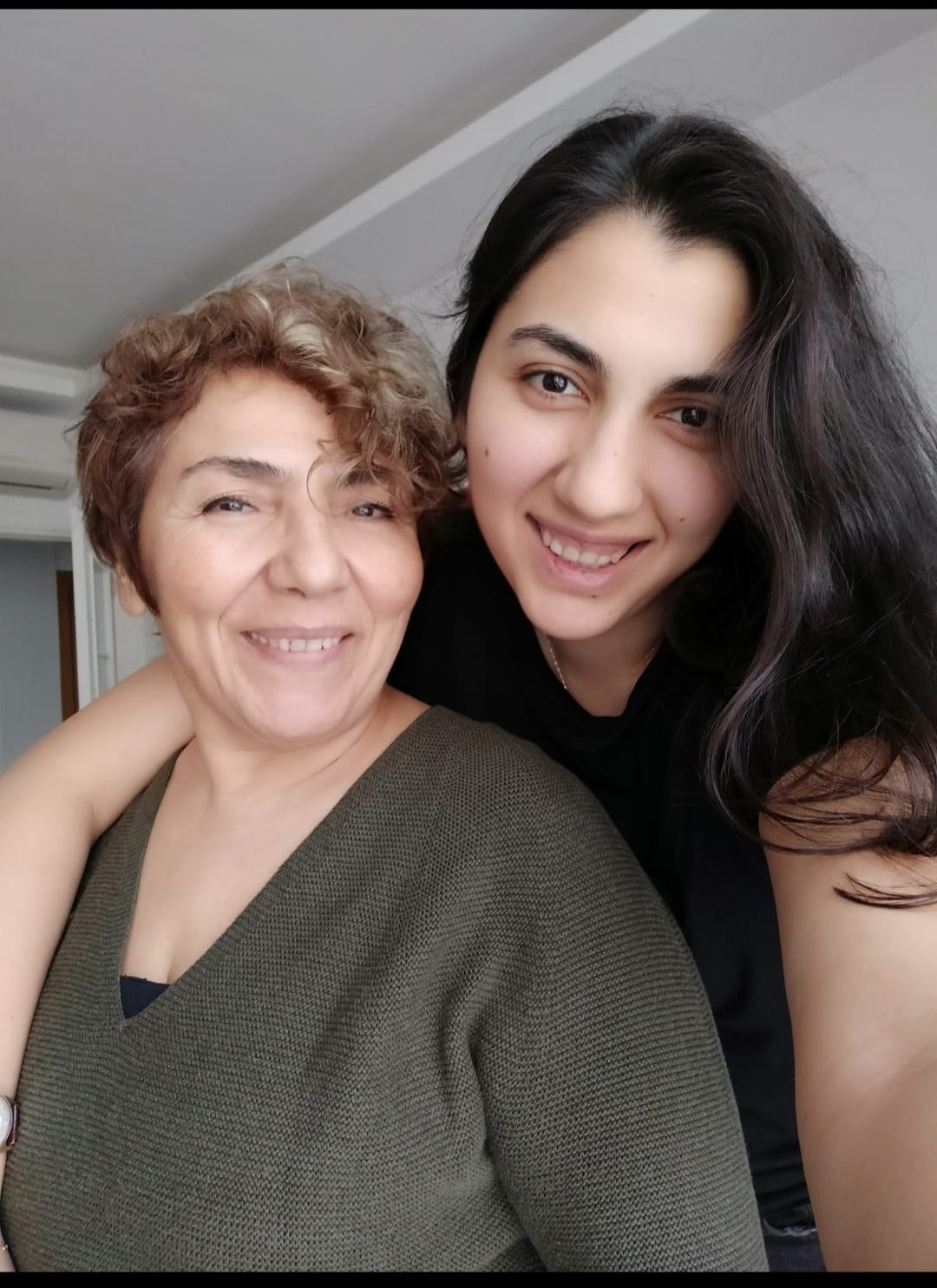 Nazire Akbulut